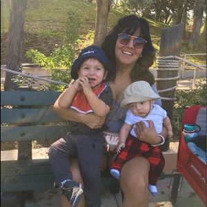 Meet your Posher, Carla